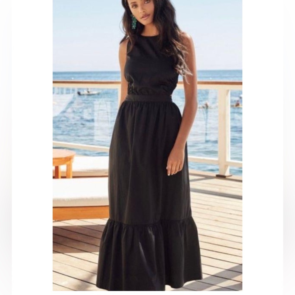 Vick poise open back midi dress